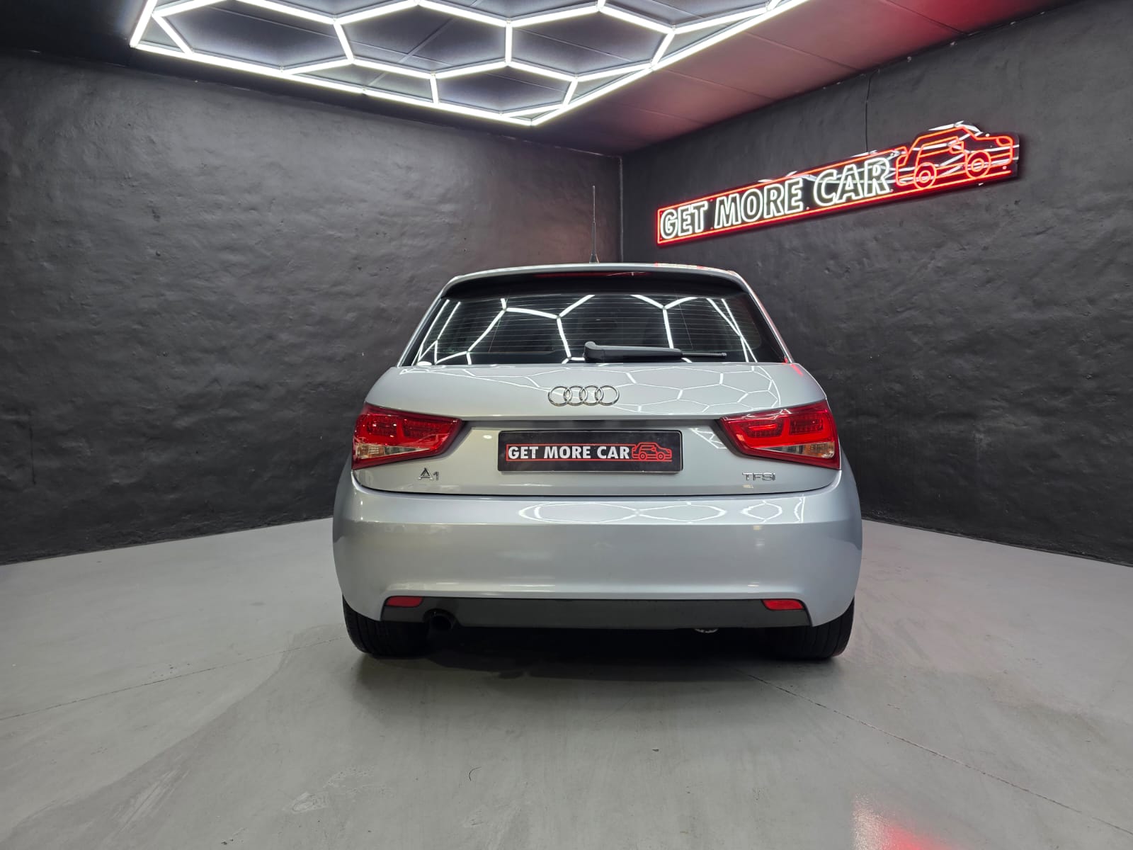 Audi A1 1.2T FSI Attraction 3DR – Image 5