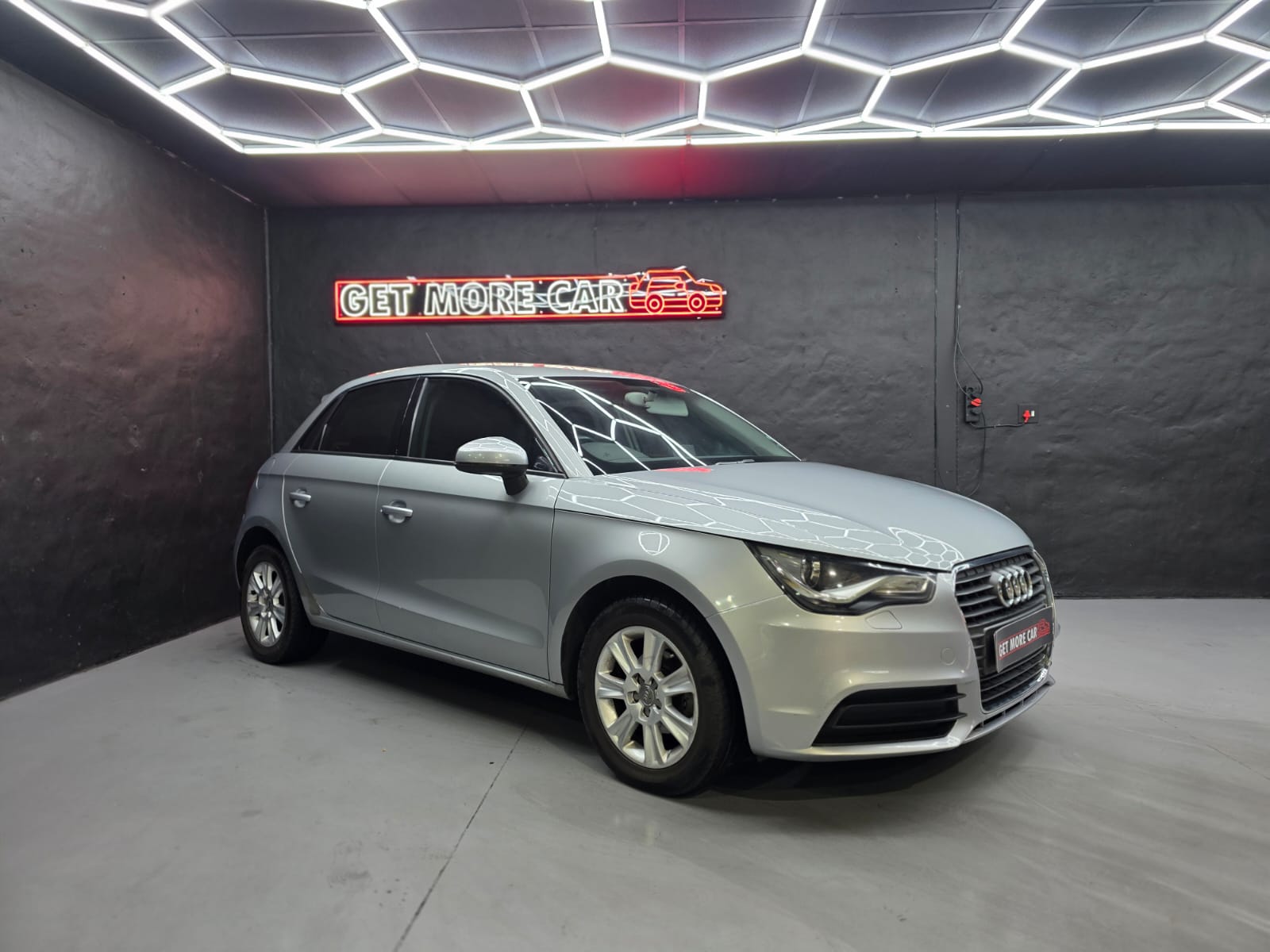 Audi A1 1.2T FSI Attraction 3DR – Image 1