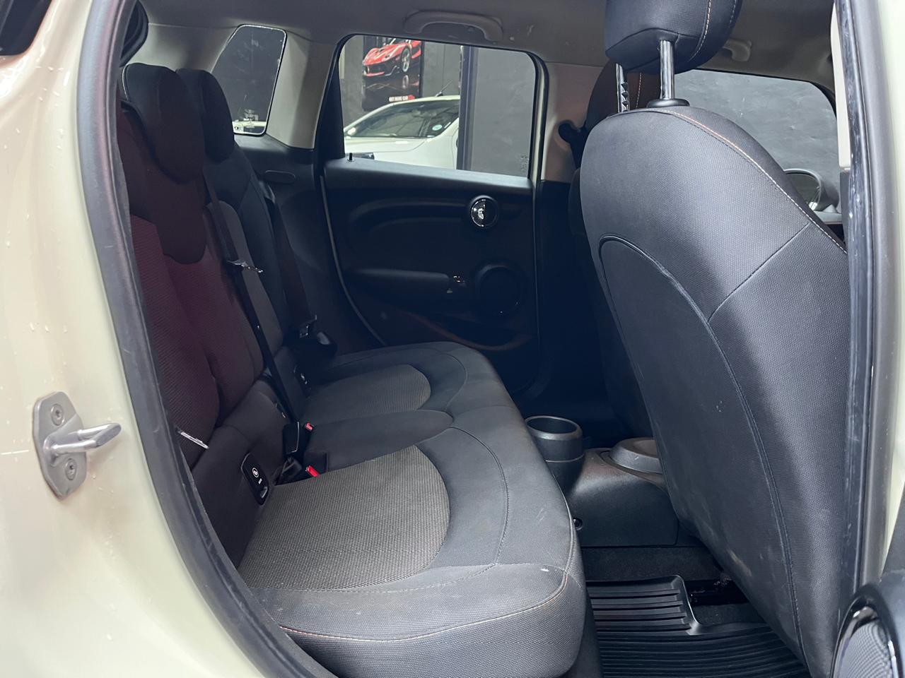 MINI One 1.5T – Image 11