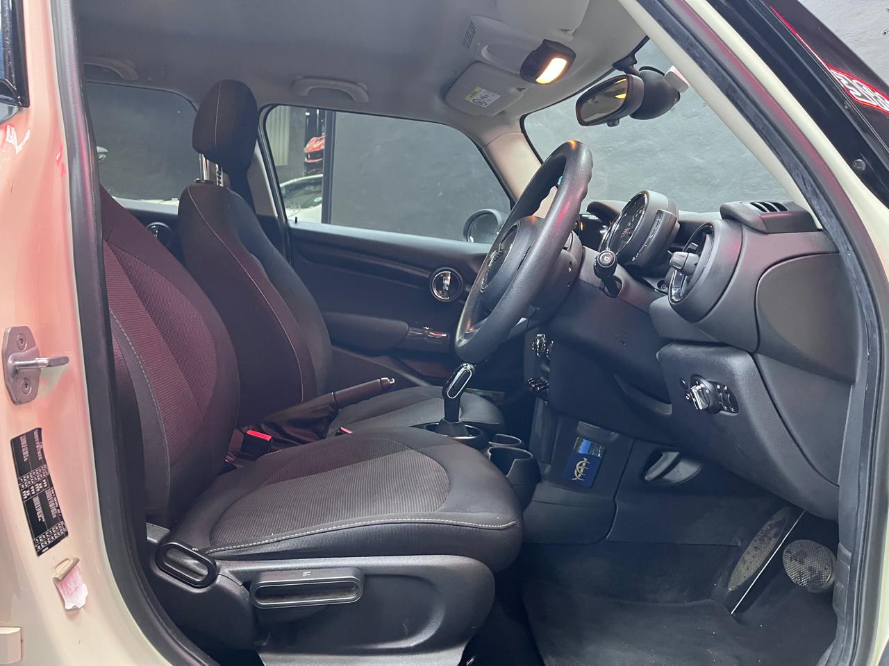 MINI One 1.5T – Image 7