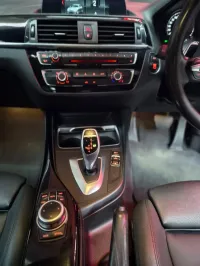 BMW 220i Sport Line A/T (F22) – Image 12