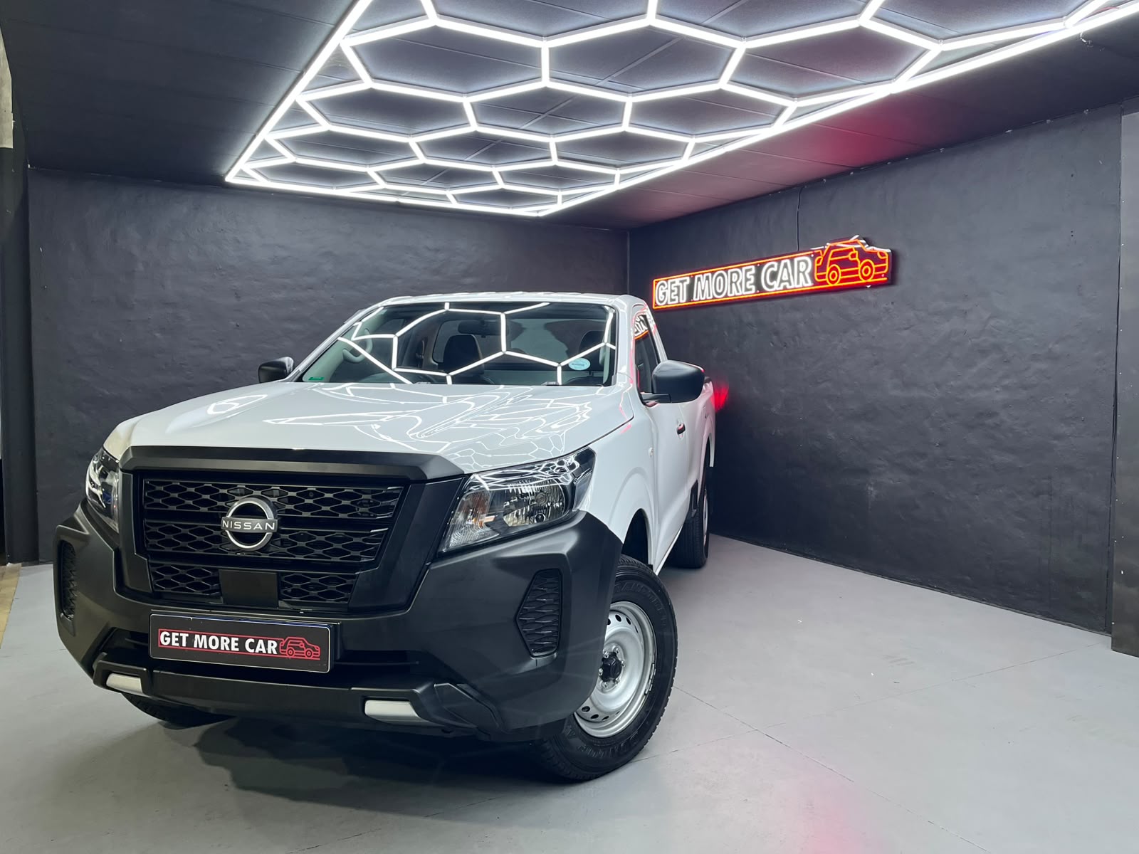 Nissan Navara 2.5DE XE Single Cab P/U – Image 4