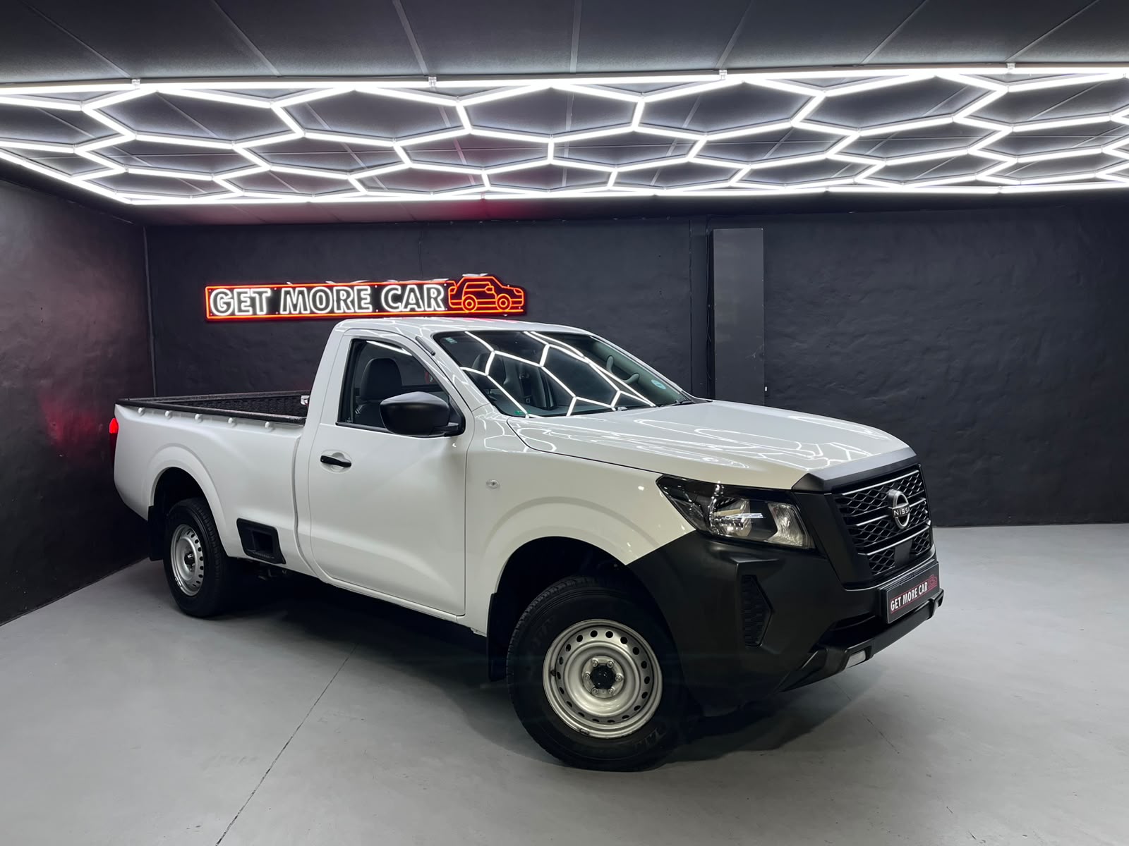 Nissan Navara 2.5DE XE Single Cab P/U – Image 2