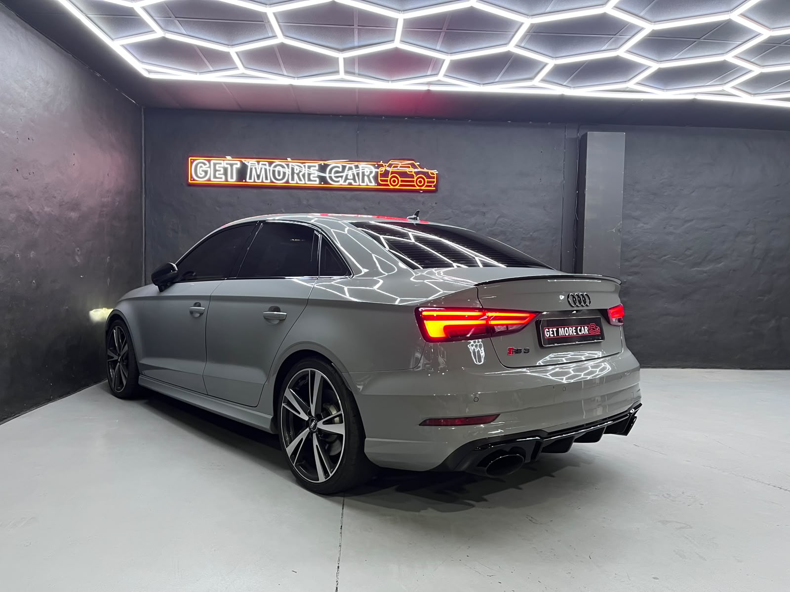  Audi RS3 2.5 S Tronic – Image 5
