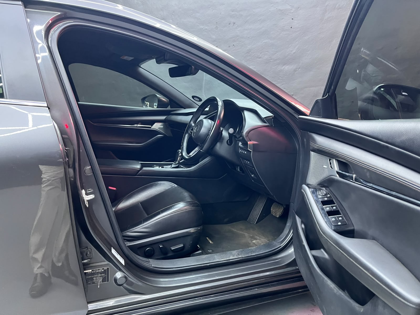  Mazda3 2.0 Astina A/T 5DR – Image 9