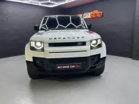 Land Rover Defender 110 D300 SE – Image 4