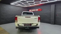 Toyota Hilux 2.4 GD-6 S A/C P/U S/C – Image 8
