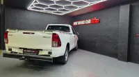 Toyota Hilux 2.4 GD-6 S A/C P/U S/C – Image 10