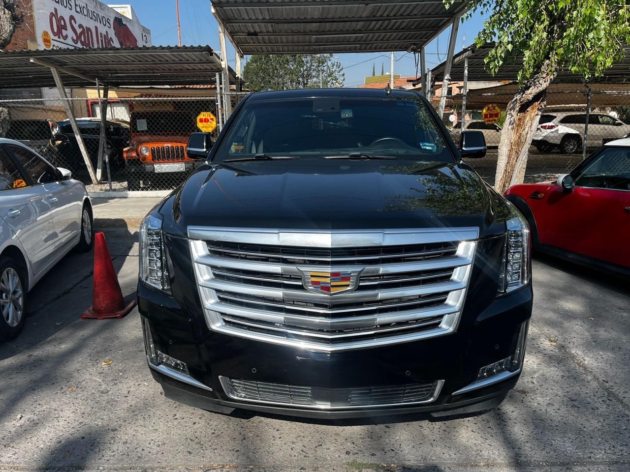 CADILLAC ESCALADE ESV PLATINUM 2016 – Image 2