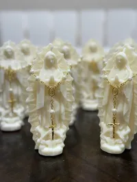 Set de 12 Virgencitas de Guadalupe – Recuerdos de Bautizo. – Image 2