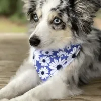 Field of Daisies Dog Bandana With Snaps – Image 1