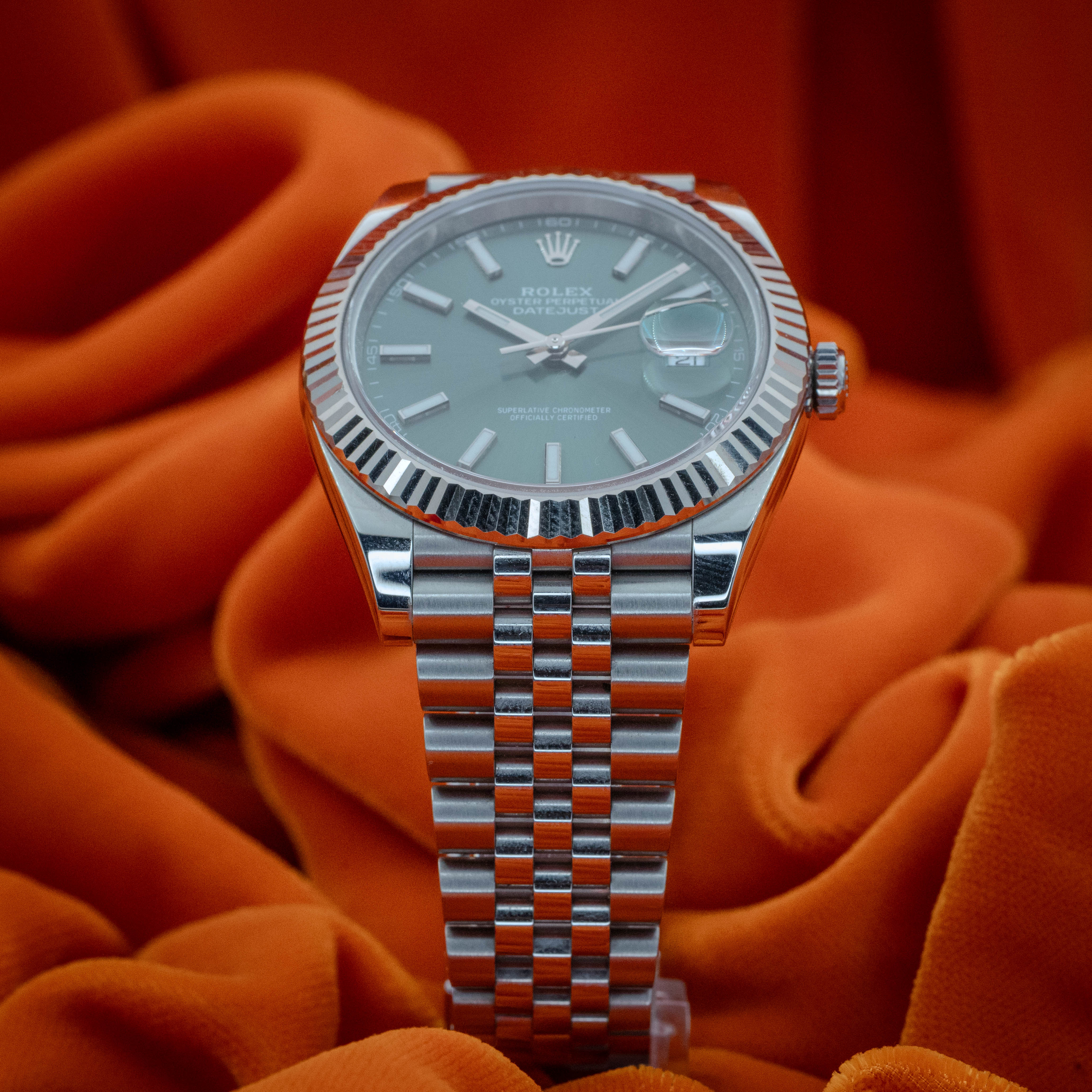 Rolex Datejust 41 Mint Green 126334 – Complete Set in Good Condition! – Image 10