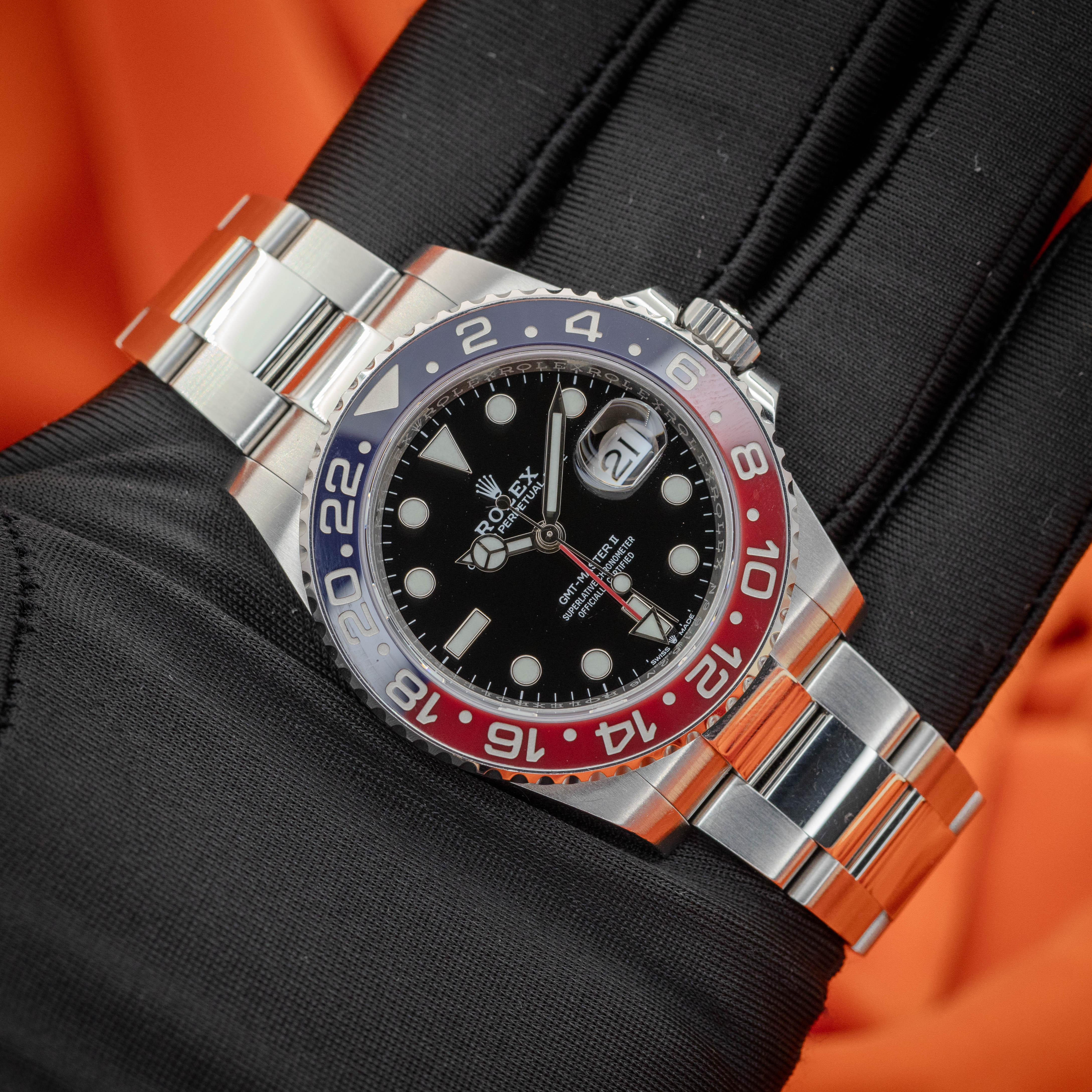 Rolex GMT-Master II “Pepsi” 126710BLRO – Complete Set in Good Condition! – Image 7