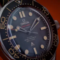 Omega Seamaster 300M "007 Edition" 210.92.42.20.01.001 – Image 2