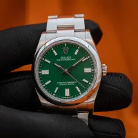 Rolex Oyster Perpetual 36MM Green 2025 – Image 16