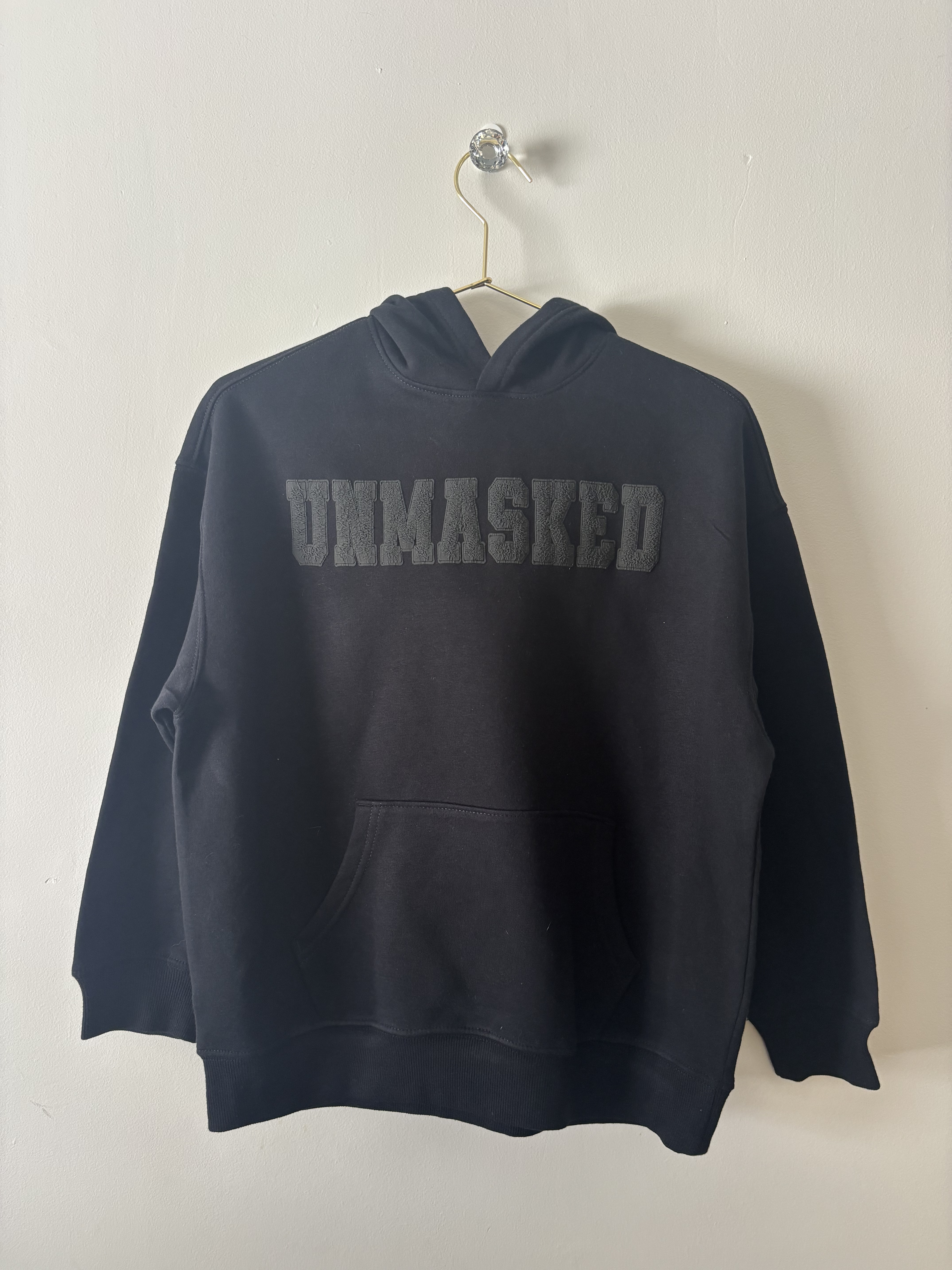 YOUTH HOODIE L (10/12) - "Unmasked" – Image 1
