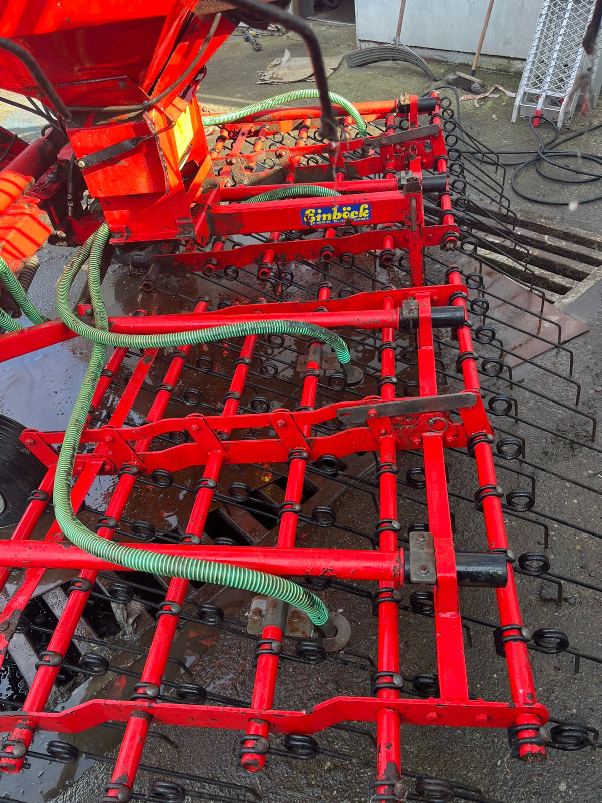 EINBOCH 6M GRASS HARROW C/W AIR SEED BOX – Image 4