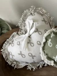 Quiet Strength Heart Gift Set – Neutral with Bow