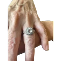 Cushion Cut Cubic Zirconia Halo Ring in White Gold – Image 1