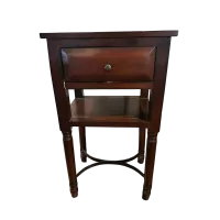 Classic Wooden Side Table with Turned Legs – Image 1