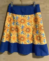 Bonny Skirt Sunflowers – Image 2
