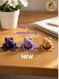  3D Printed Frog Set – Dark Purple, Lavender & Metallic Gold Tree Frogs – Image 1