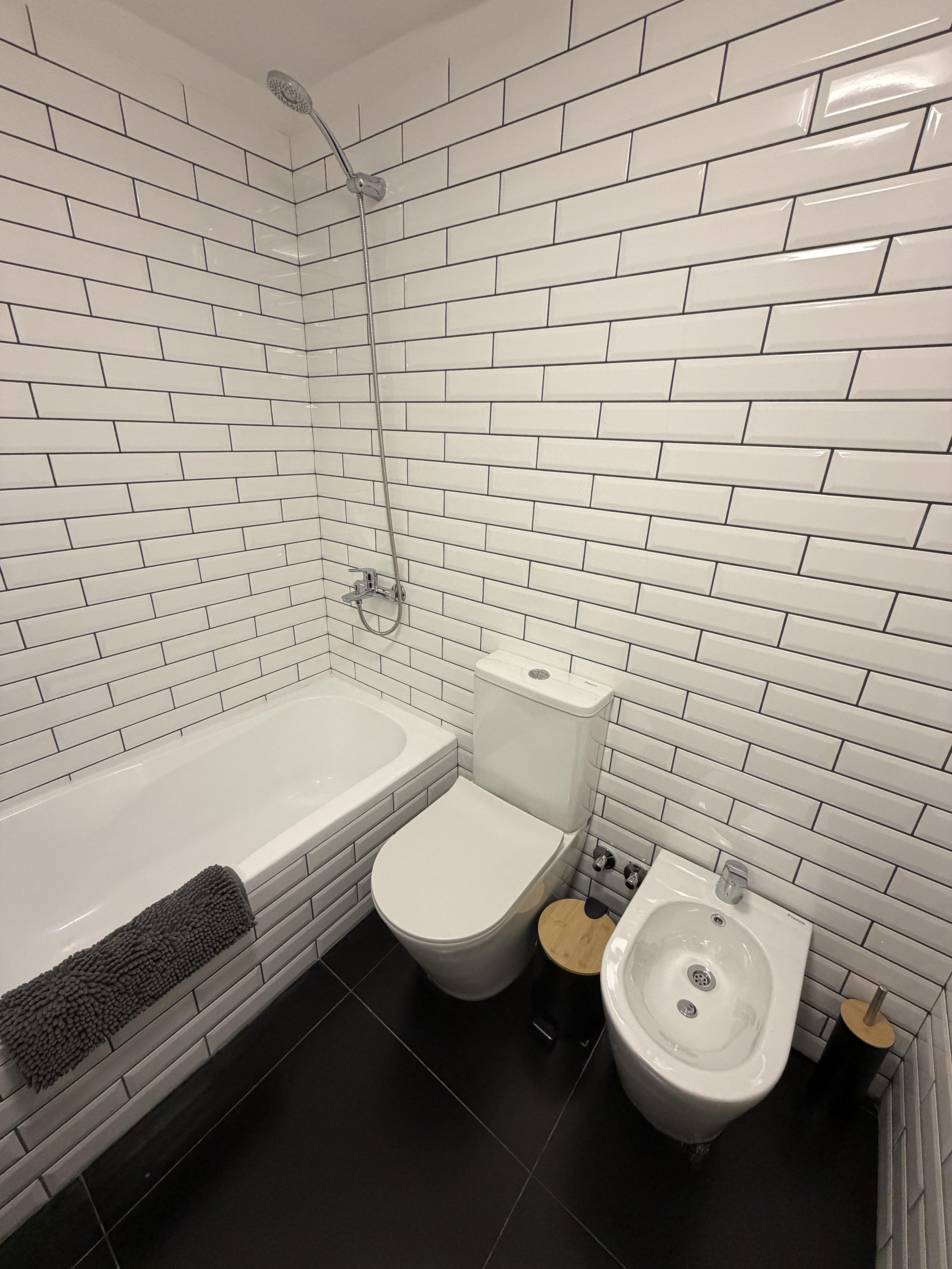 📍TORRE QUO | BIG SIZE AND TERRACE | USD 2300  – Image 4