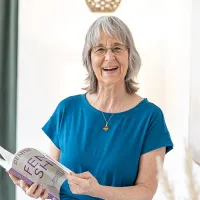blog author image
