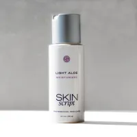 Light Aloe Moisturizer – Image 1