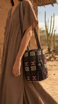 Mochila Wayuu Senderos de Fuego – Image 3