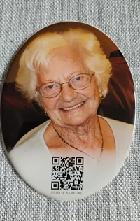 Cameo 3X4 Inches (re-usable) w/ Personal QR Code – Image 3