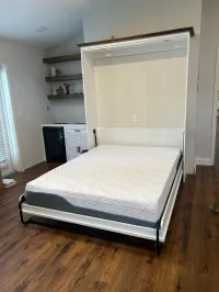 Murphy Bed – Image 1