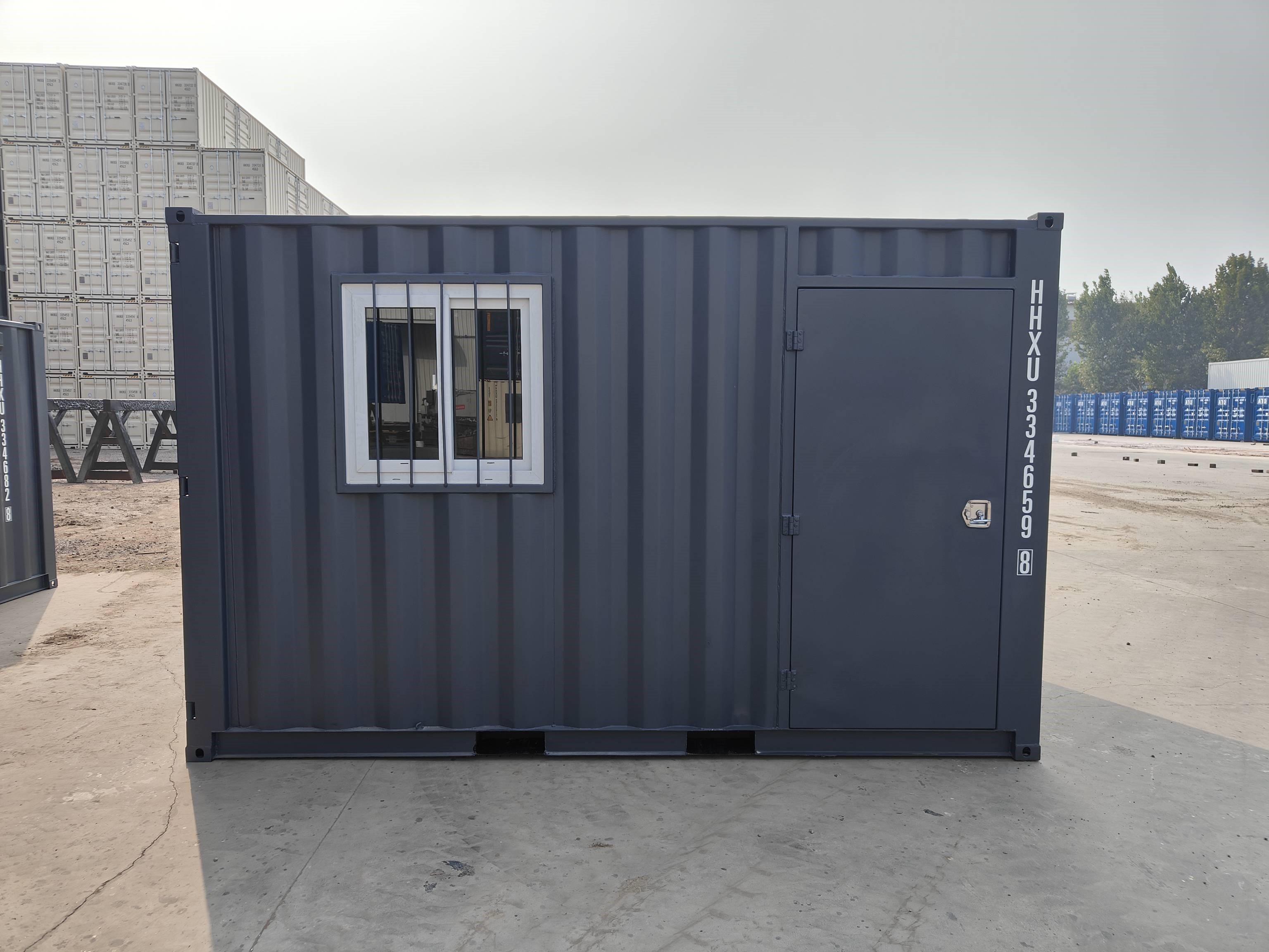 12.5 ft Office - Winnipeg – Image 3