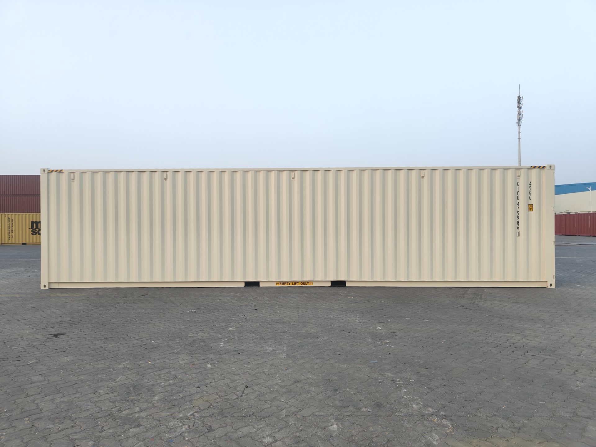 40 ft High Cube - Halifax – Beige | RAL 1015, Open Side 2-Door