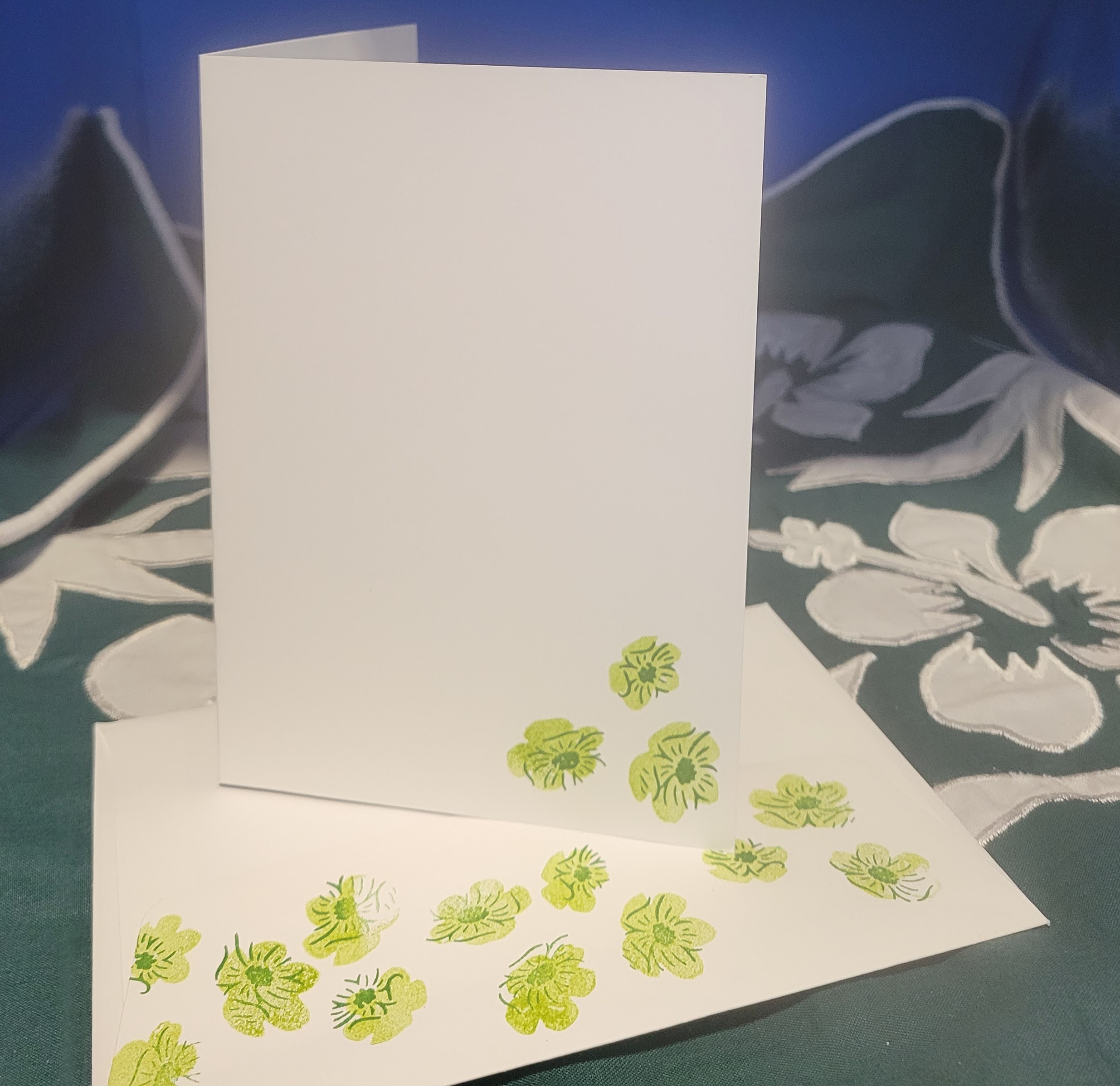 Y17 - Handcrafted Thank You Card - Scalloped Green Layers & Garden Green Flowers – Image 3