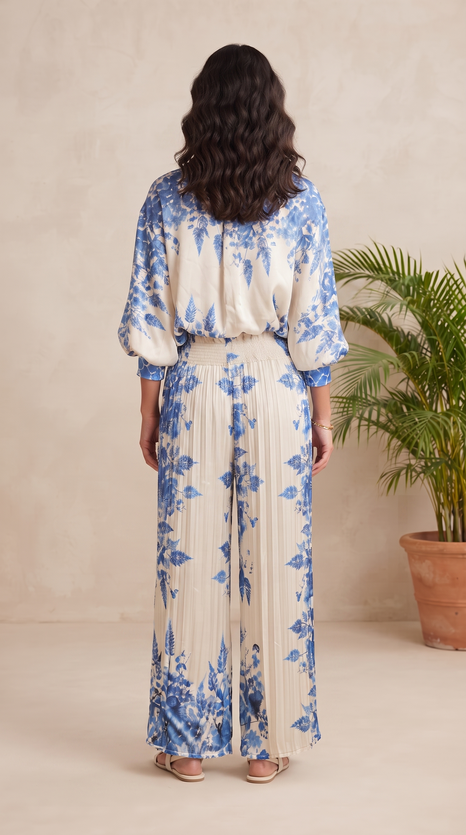 Blue Botanical Silk Top & Pleated Pants Set – Image 2