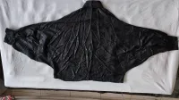 Black Jacquard Silk Top & Pleated Pants Set – Image 4
