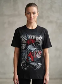 Black Bugs Bunny Urban Graphic T-Shirt – Image 1