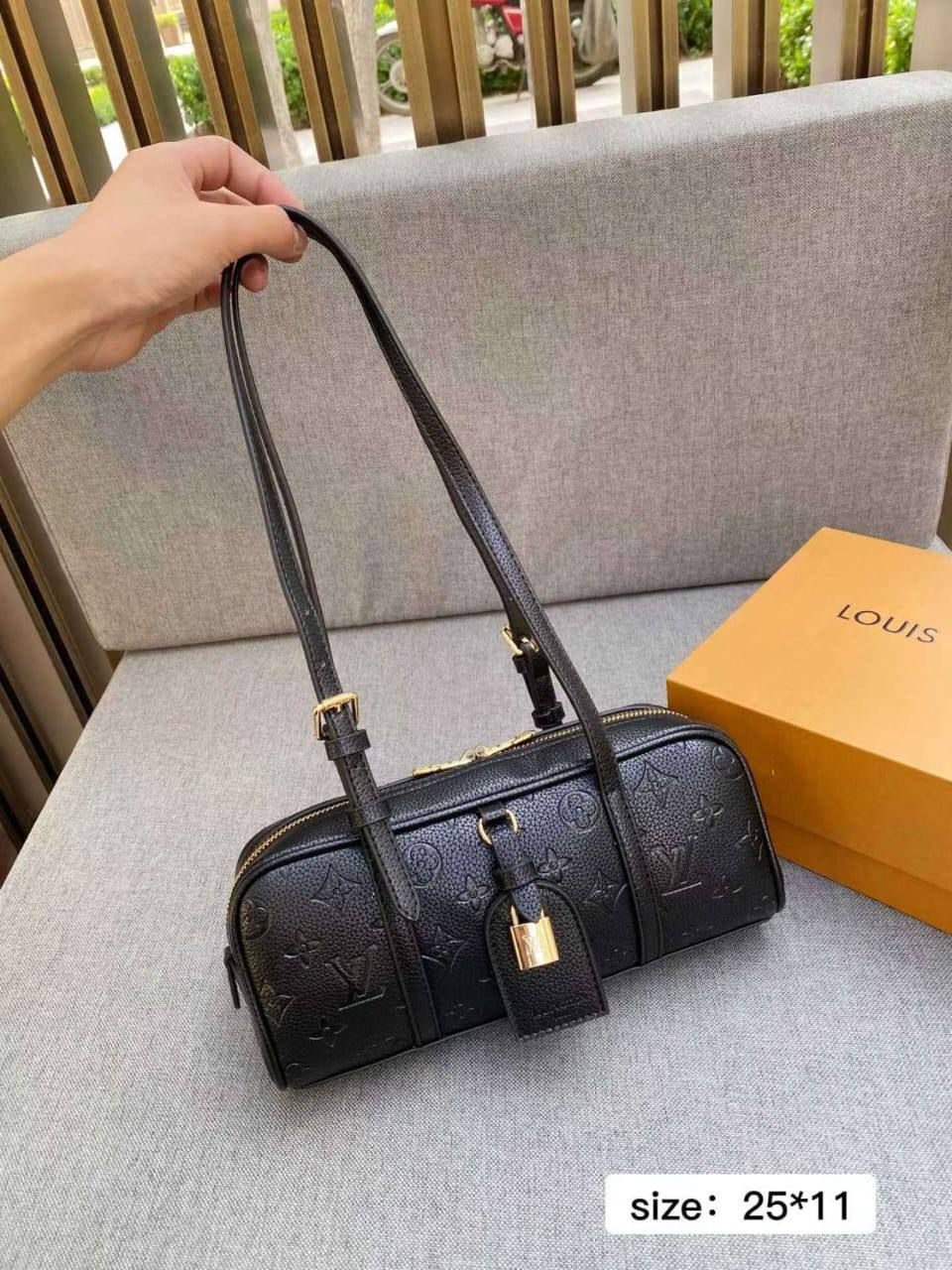 Luxury Monogram Barrel Shoulder Bag – Classic Elegance & Modern Style | D-E14 – Image 5