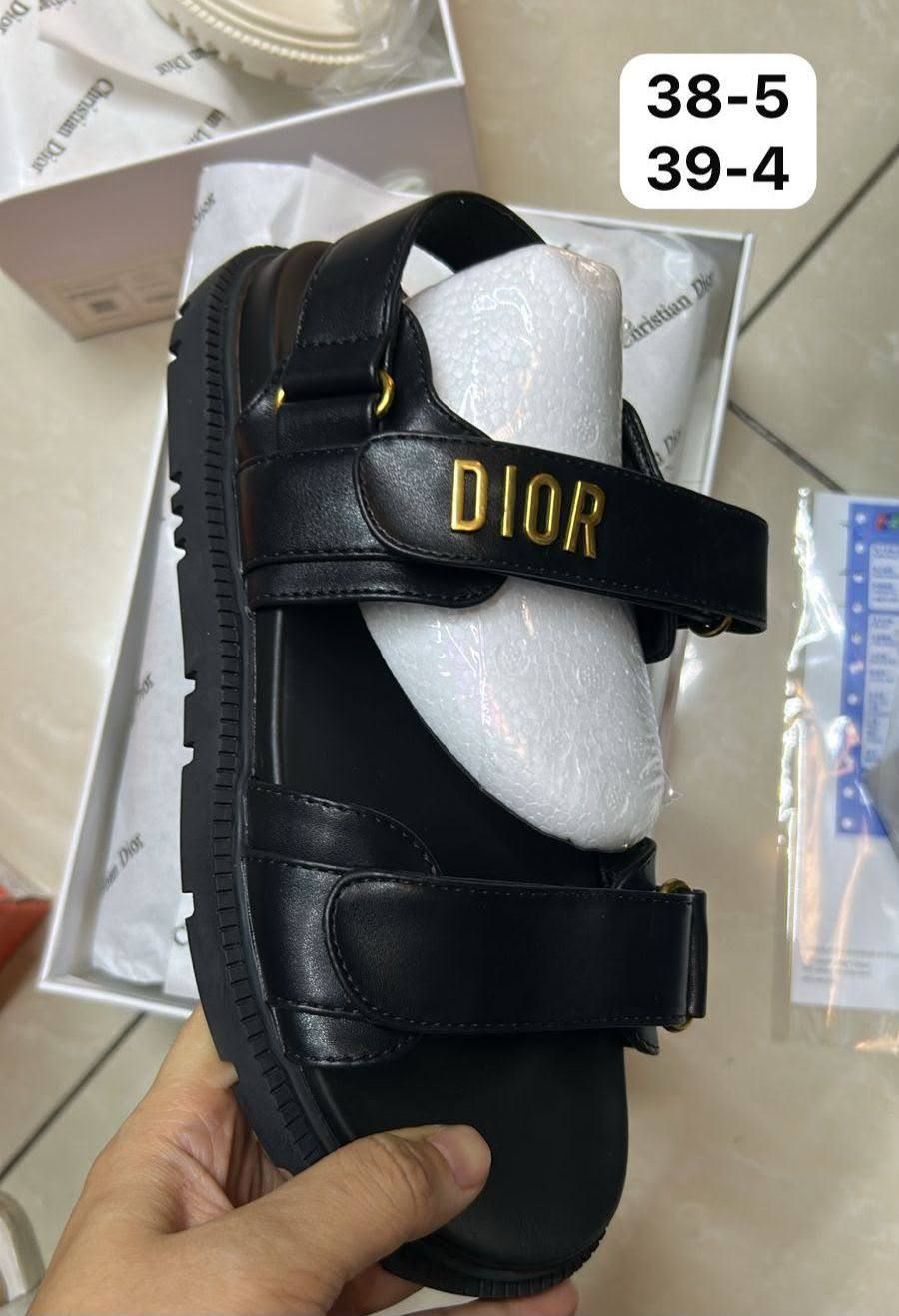 صندل ديور (DIOR) النسائي العصري – خفة، راحة وأناقة لامتناهية | D-A46 – Image 3