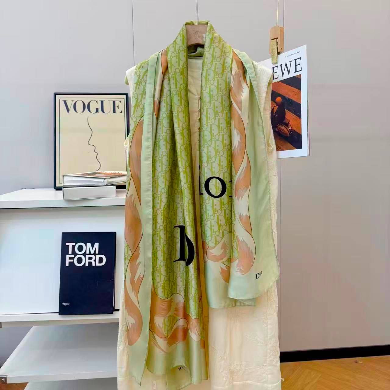 Designer Luxury Scarves (Copy One) – Soft & Elegant Statement Scarves for the UAE | D-E47 – Image 39