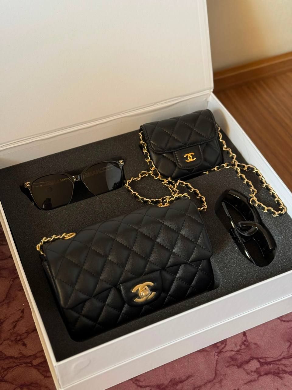 Chanel Complete Luxury Box Set High Master | Bag, Sunglasses, Wallet & Hair Claw UAE | D-E56 – Image 2