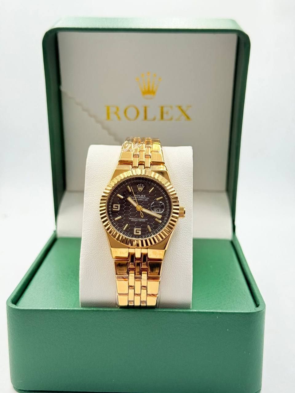 Classic Two-Tone Honeycomb Watch – Rolex-Inspired Design (Premium Copy 1) | D-E01 – Image 2
