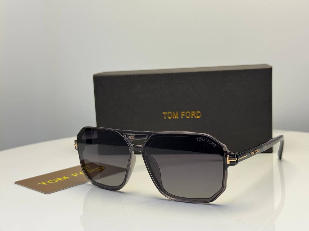 Premium Sunglasses Collection (Copy 1) – High Fashion Looks, Unbeatable Value! | D-E45 – Image 2
