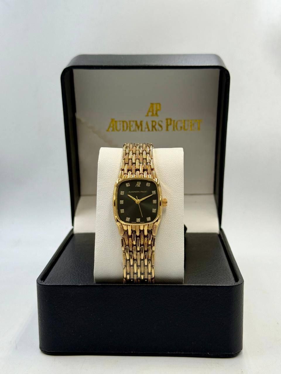 Luxury Audemars Piguet Vintage Style Gold Watch (Master Copy) – Timeless Elegance & Prestige | D-E13 – Image 5