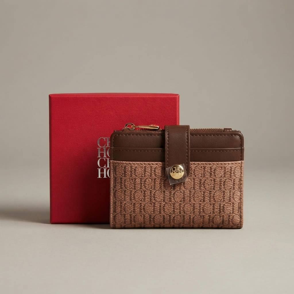 CH Women's Wallet (Copy One) – Elegant Design & Smart Storage for Daily Luxury in the UAE | D-E43 – Image 6