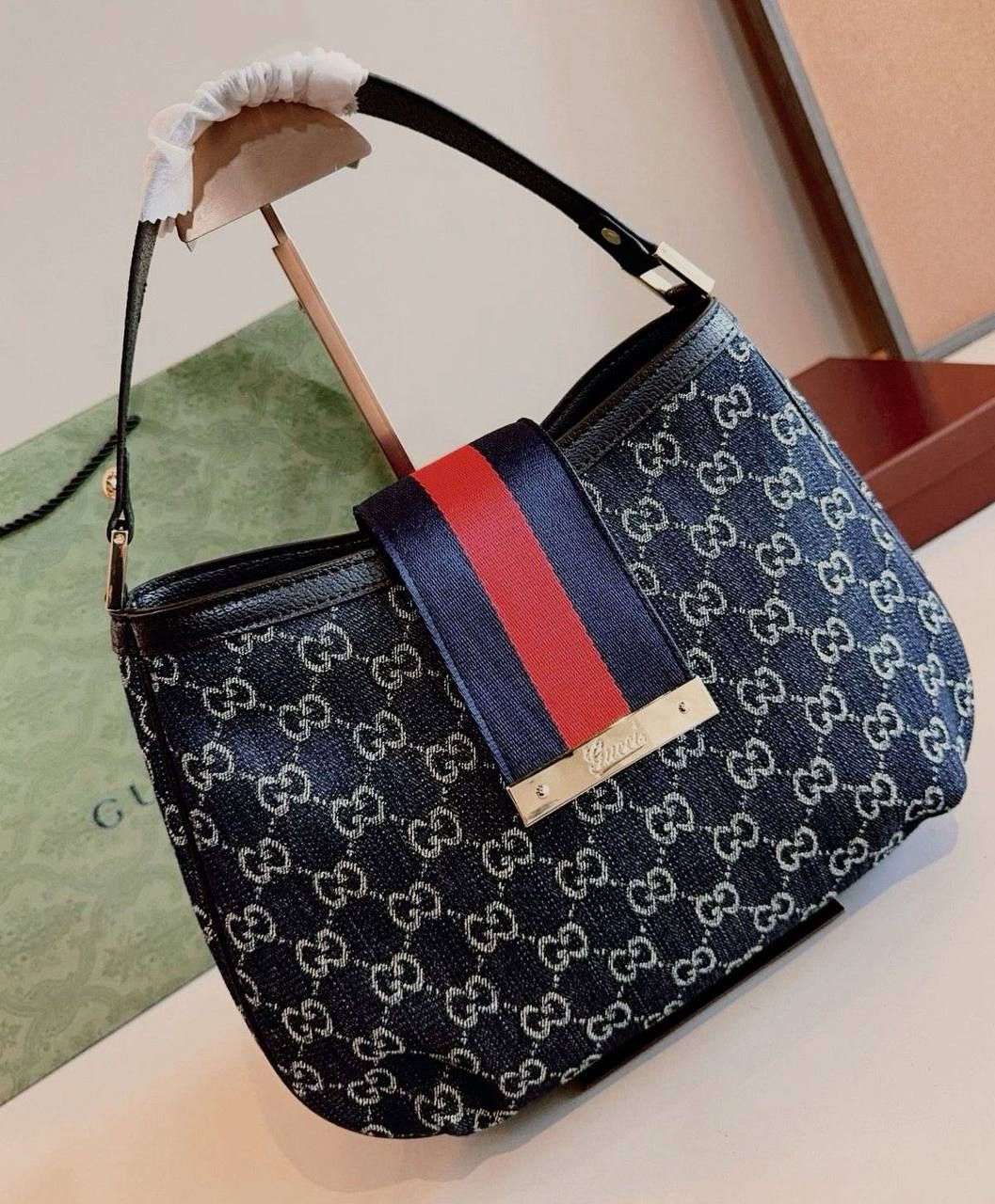 Classic GG Monogram Hobo Shoulder Bag – Timeless Luxury & Modern Appeal | D-E15 – Image 4