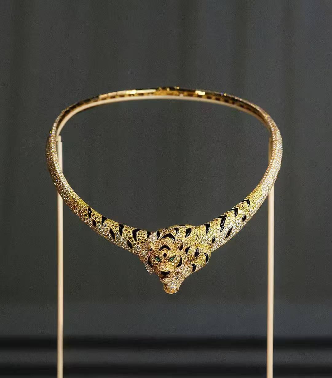 Luxury Cartier Panthère Choker Necklace – High Master Copy 1:1 | D-E26 – Image 4