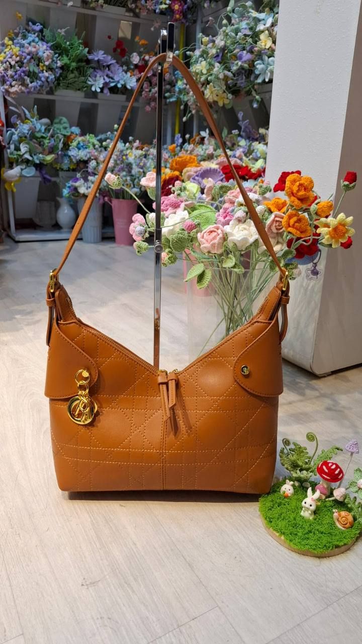 Dior Inspired Classic Leather Shoulder Bag – Timeless Elegance | D-E19 – Image 4