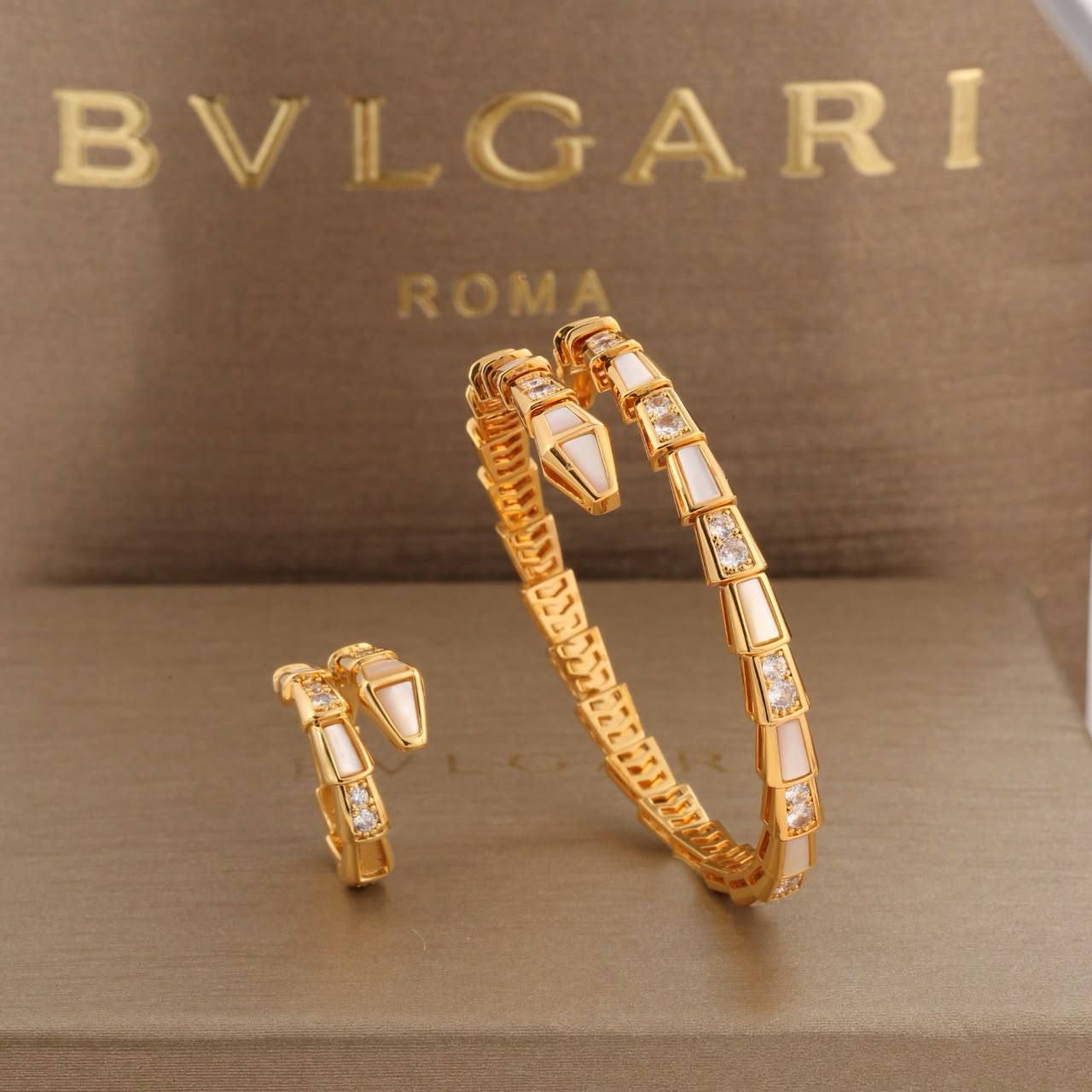 Women's Super Master Luxury Jewelry Set (Necklace, Bracelet, Earrings & Ring) UAE | D-E56 – Image 3